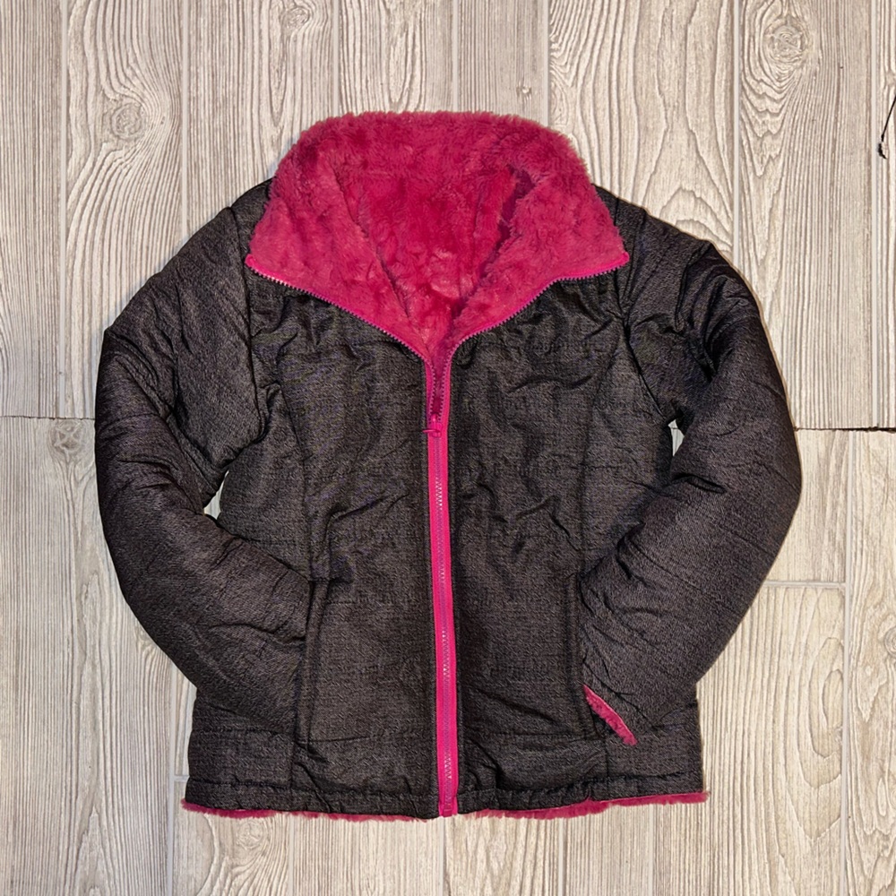 Climate Concepts Girls Reversible Fall/Winter Jacket Size 7/8 pink and gray